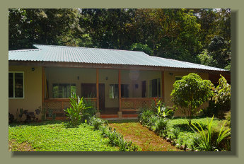  A nice New House in a Forest Lot, in the central Osa Peninsula with electric grid and great water spring
